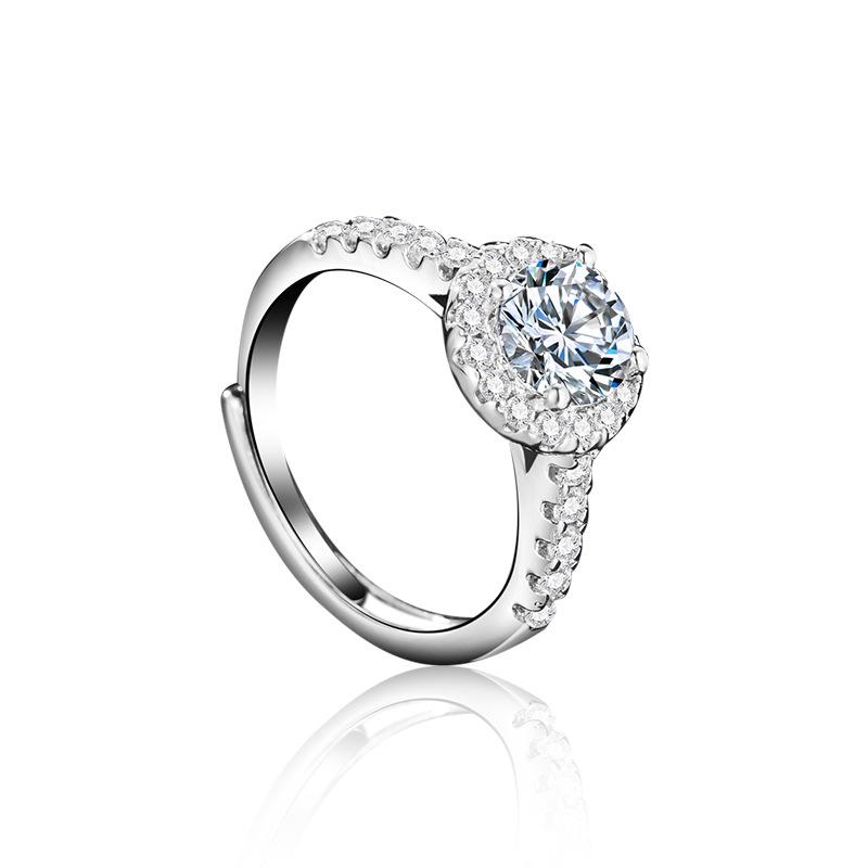 

Classic Zircon Moissanite Ring for Women: One Carat, Eight Hearts & Arrows Design