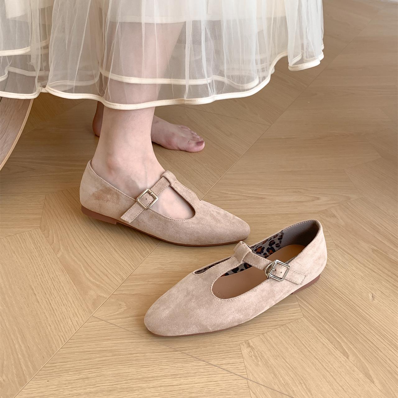 

Bailamos Brand Женские балетки Женские балетки с Т-образной пряжкой Осенние мягкие сандалии Модные ретро балетки 35