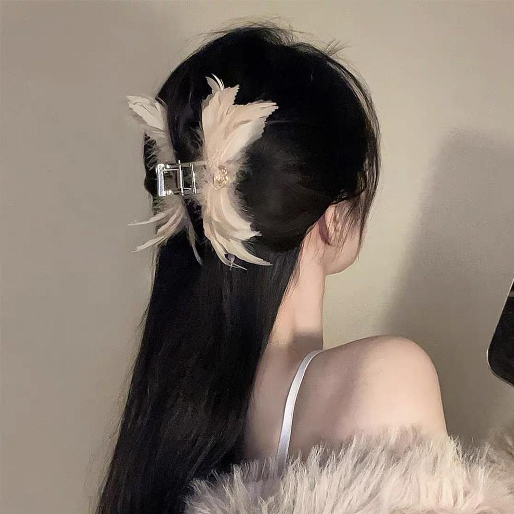 Ostrich Feather Hair Accessory: Medium & Large Fuzzy Claw Clip Headdress for Women