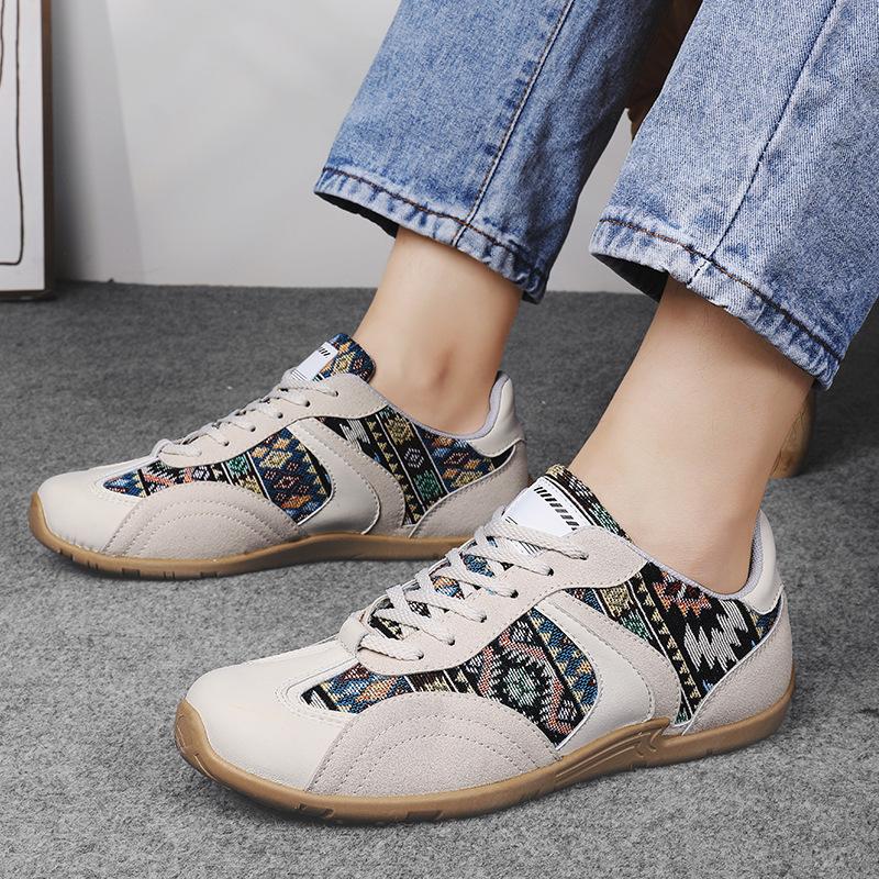 

Men s shoes 2025 spring and summer new trendy brand light classic retro men s versatile soft sole casual moral training trendy shoes 44