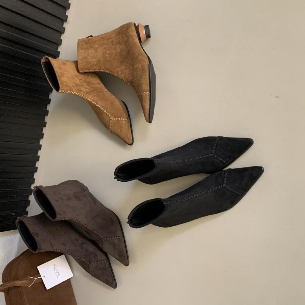 2025 neue koreanische Version spitz Wildleder Spleißung niedriger Absatz Reißverschluss niedriger Schaft Chelsea Martin Damen Kurzstiefel