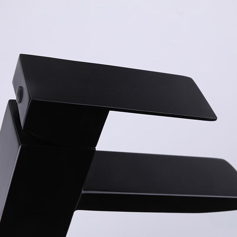 Longdai 304 Stainless Steel Hot & Cold Basin Faucet