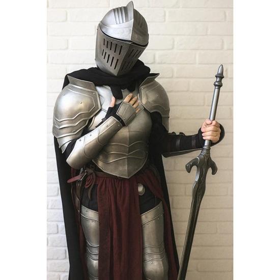 

Костюм рыцарских доспехов ручной работы из 18-калиберной стали, полноразмерный, средневековый, для косплея