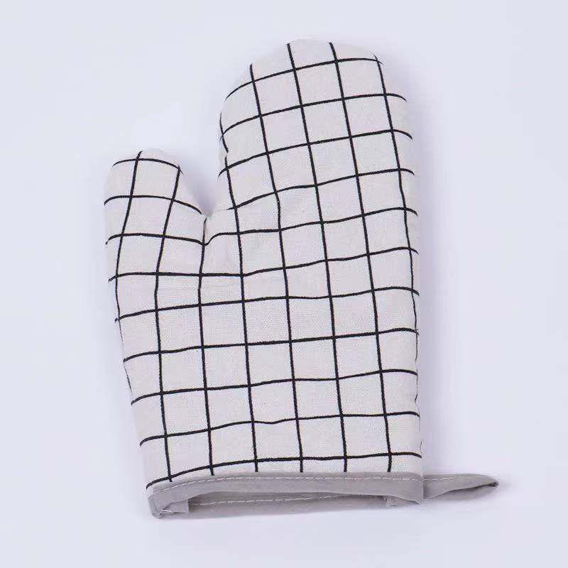 Heat-Resistant Cotton Linen Oven Mitts: Anti-Scald Baking Gloves for Microwave Use