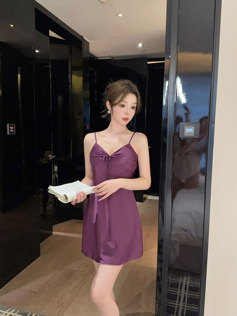 Sexy pajamas women's ice silk pure desire wind bow suspender nightdress with chest pad new loungewear available