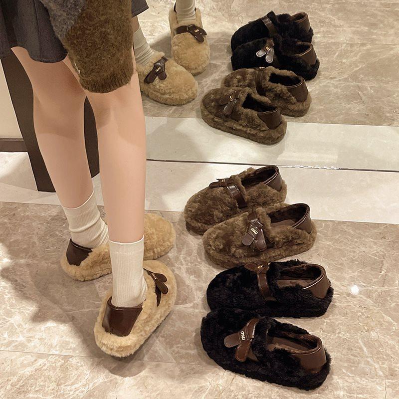 Warm beanie shoes wool shoes women's cotton shoes 2025 lamb height increase new winter black one-pedal thick-soled apricot