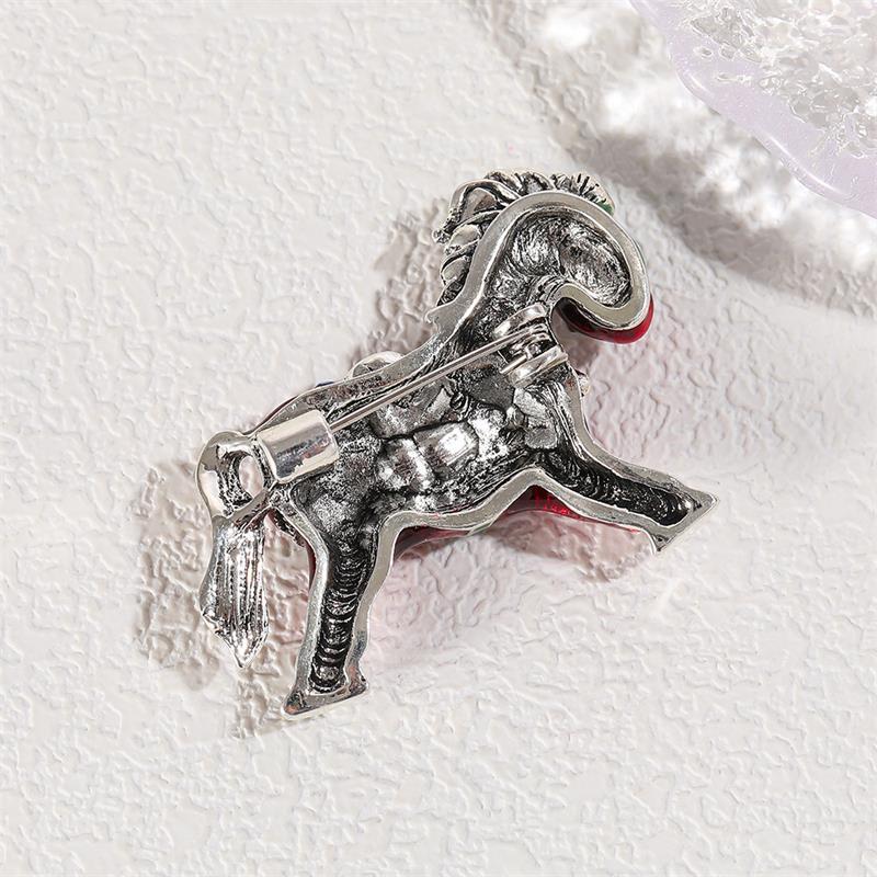 Alloy Horse Brooch Zodiac Pony Pins Women Men Clothing Accessories Suit Lapel Corsage Badges  Year Gifts
