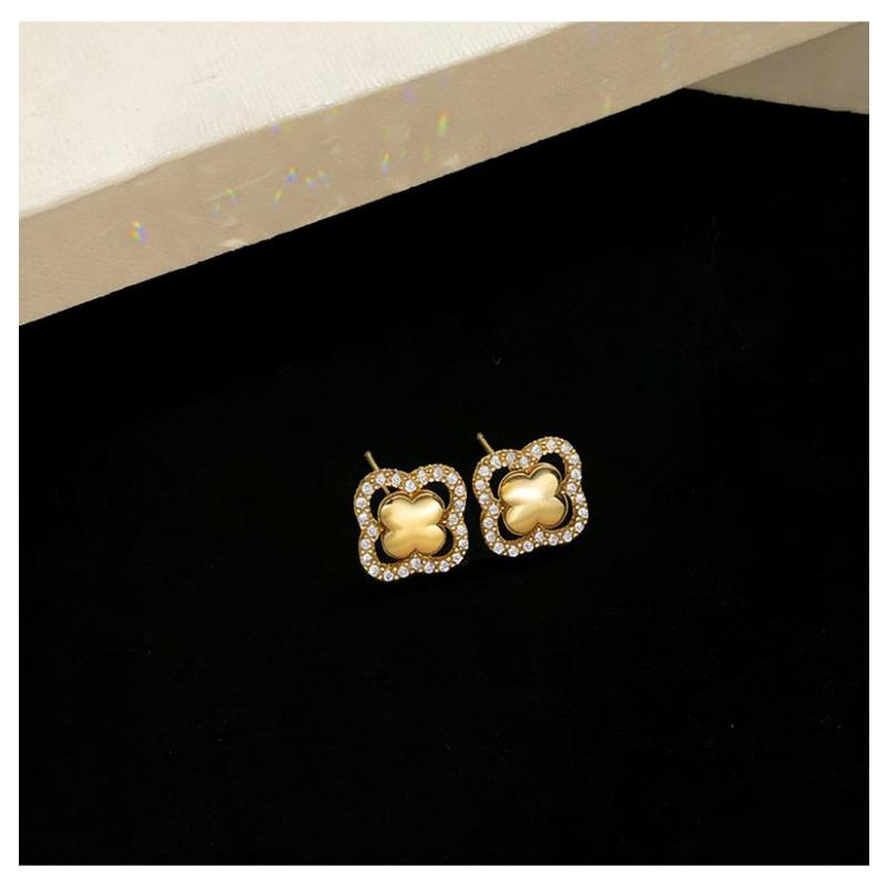 Women Fashion Hollow Four Leaf Clover Zircon Inlaid Copper Stud Earrings