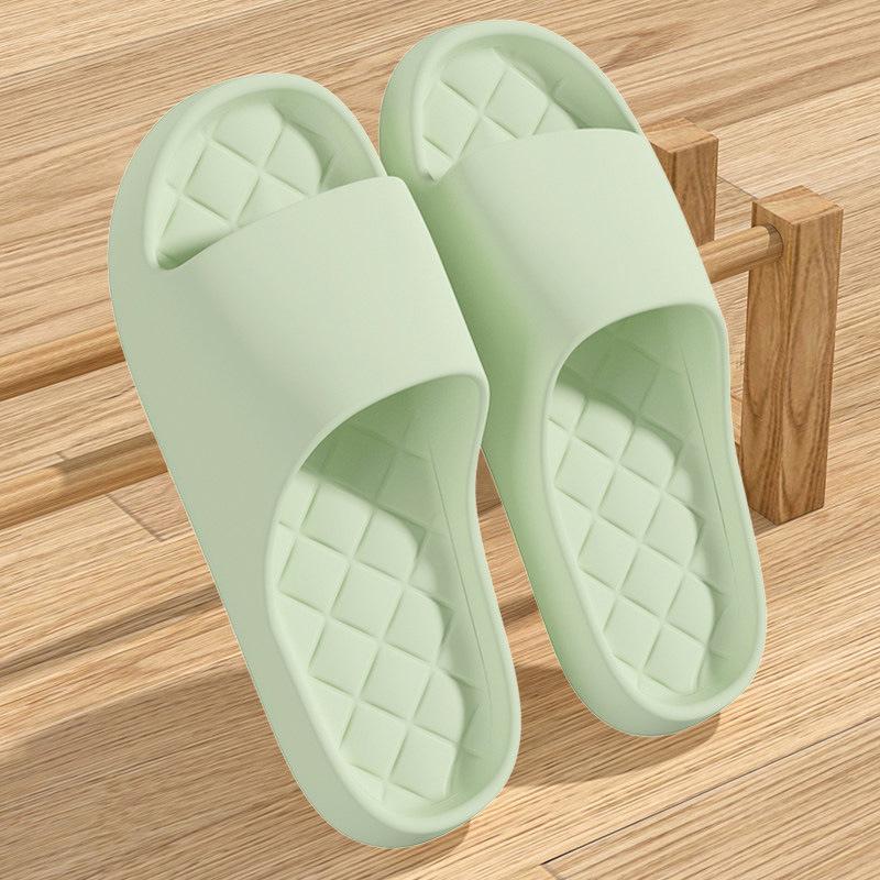 New cool slippers bathroom bath non-slip home comfortable go out convenient slippers wholesale