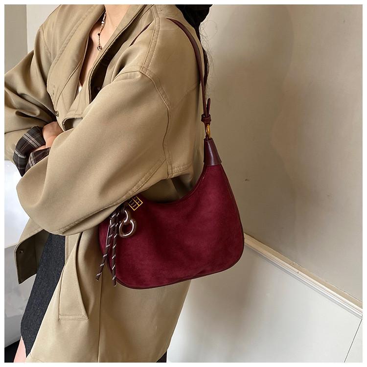 IELGY Ladies Messenger Bag Suede Fashion Retro Frosted Dumpling Bag