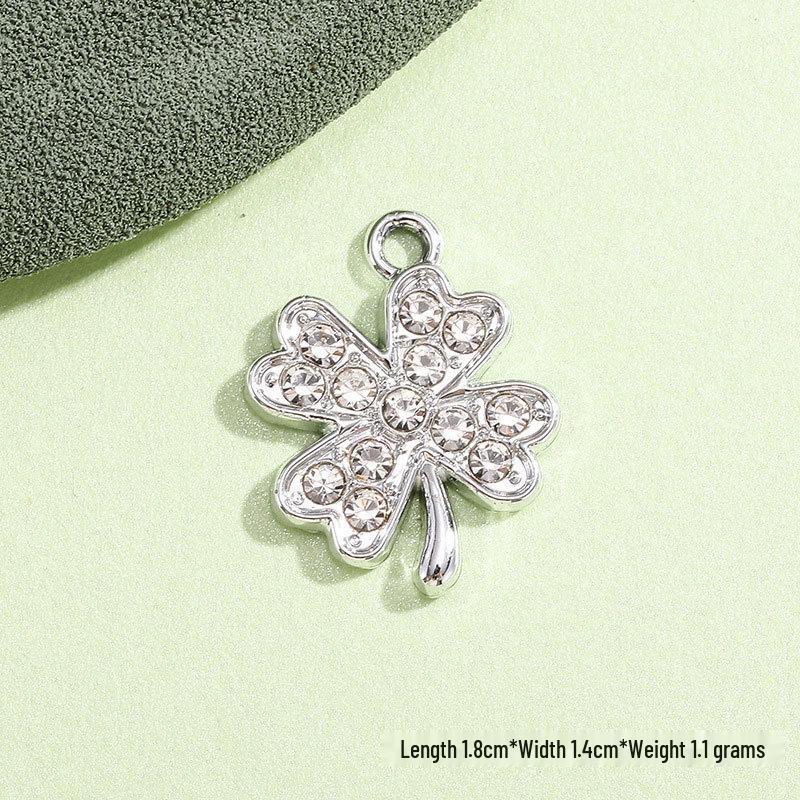 Snowflake Rhinestone Charm Pendant for DIY Jewelry: Christmas Alloy Accessory for Women’s Bracelets, Necklaces, and Earrings