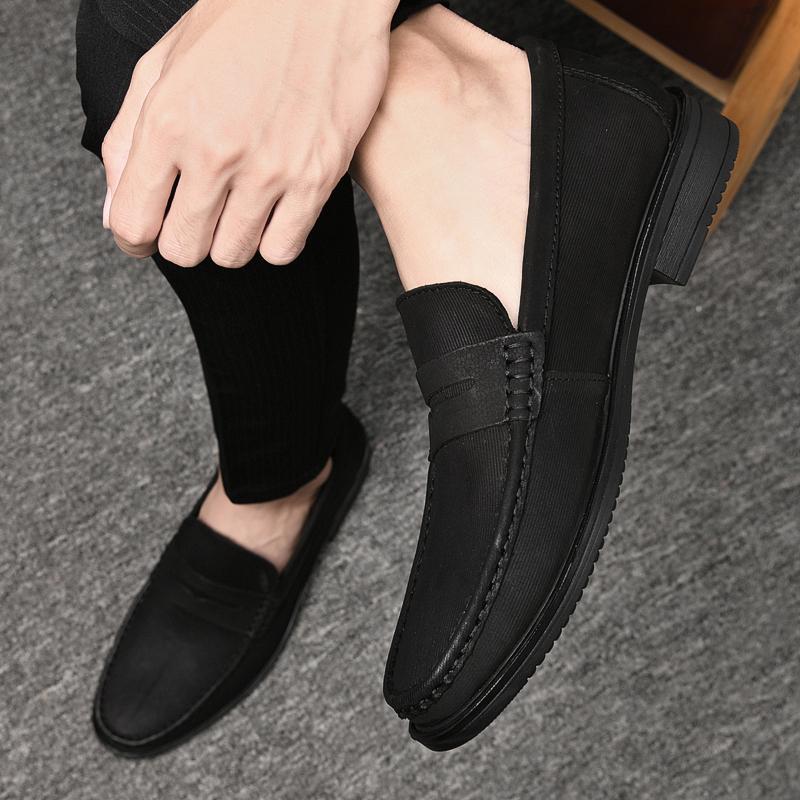 Nové designové pánské kožené boty trend luxusní značka business špičaté boty pro volný čas pánská přezka pánské boty pro muže