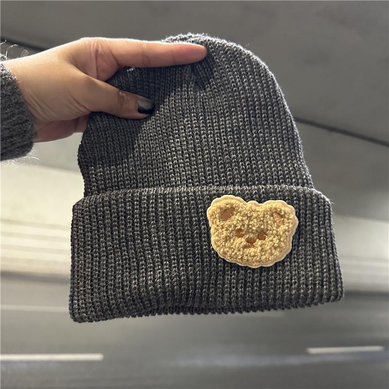 Cute bear wool hat women's new autumn and winter warm cold hat ear protector versatile knitted hat tide