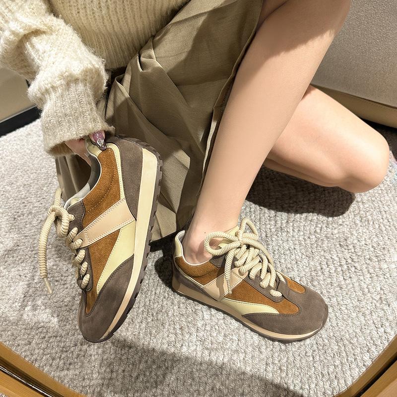 Large size women's shoes 41-43 German training shoes women's flat-bottomed Maillard style Forrest Gump shoes retro color matching sports and leisur