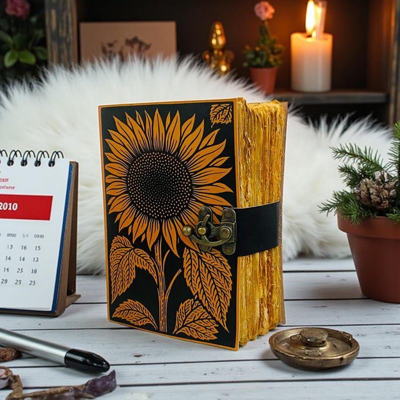 

Sunflower Leather Journal – Handmade Floral Writing Notebook with Lock 7 x 5 inch