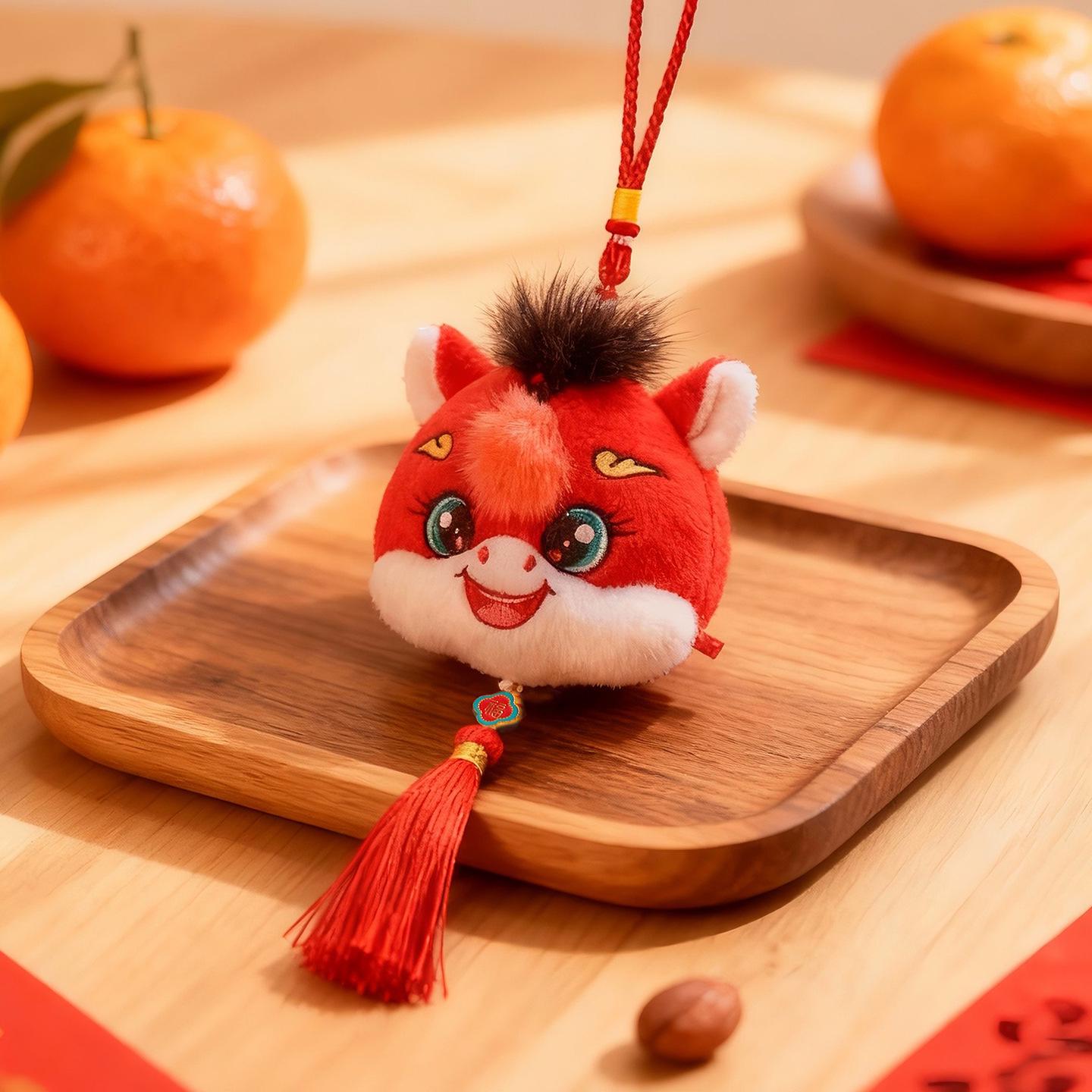 Year of the Horse Plush Mascot: Cute Zodiac Horse Doll for Celebration 10cm