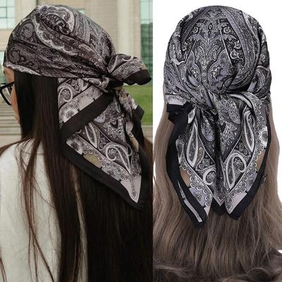 Accessoires – Schals & Tücher