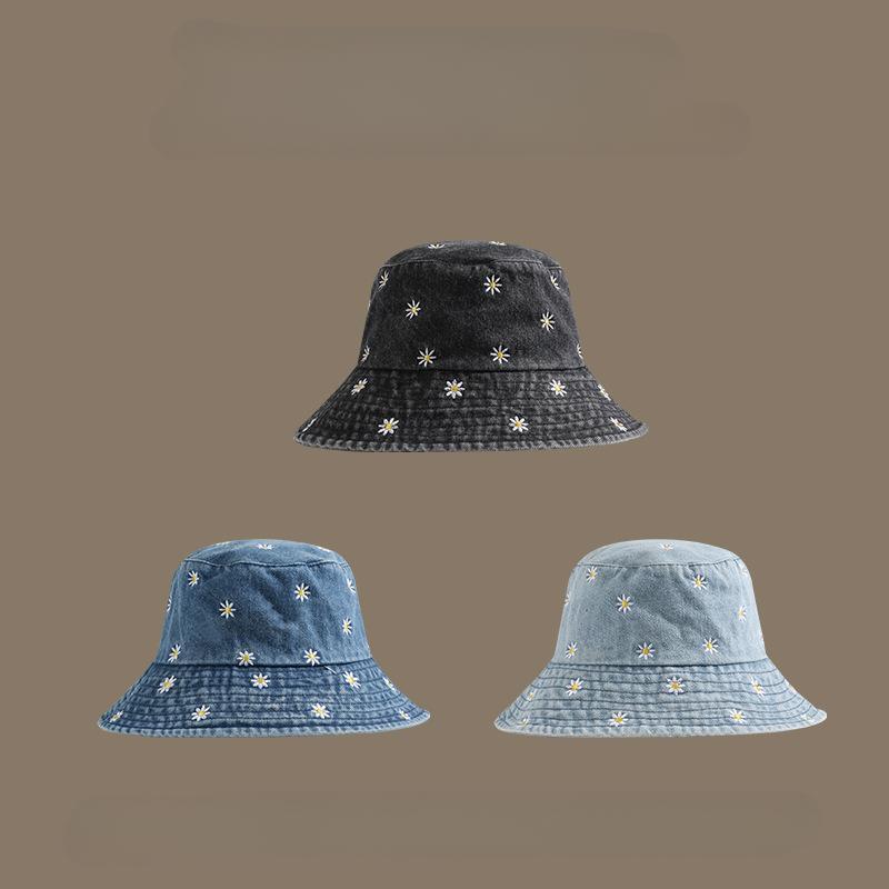 Hat Women's Outdoor  Versatile Breathable Denim Bucket Hat Fashion Chrysanthemum Embroidery Pattern Wide Brim Sunshade Basin Hat