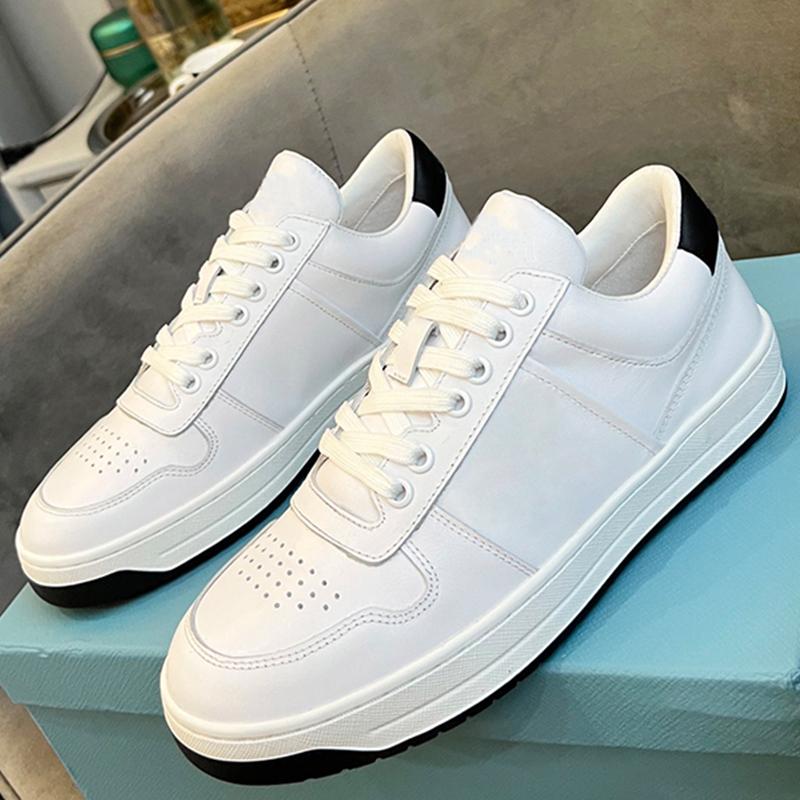 Leather Breathable Leisure Sneakers Women Shoes Man Shoes Solid Colors Mixed Color Lace -Up Rubber Sole Fashion Casual