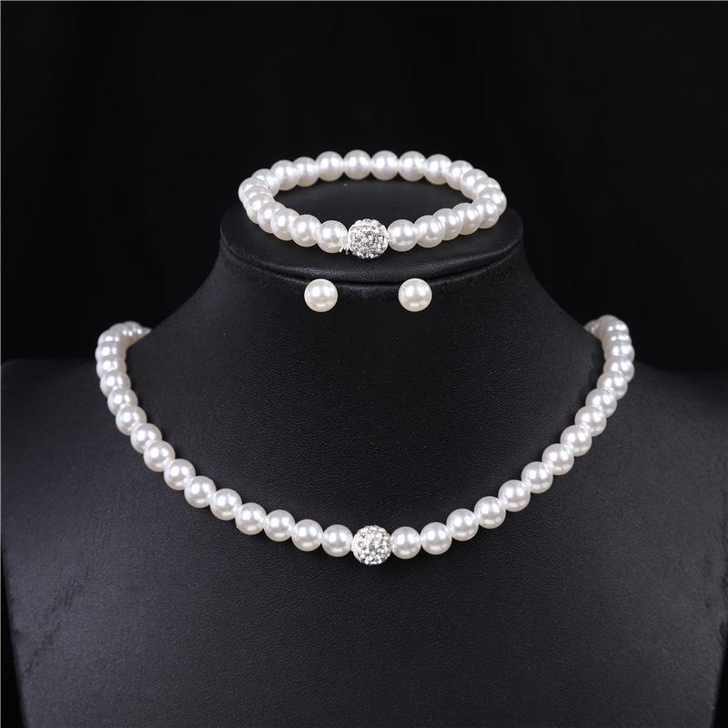 8MM ABS Glass Pearl Shell Pearl Women's Elegant Clavicle Chain with Yuanbao Buckle