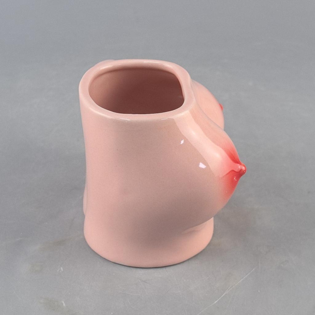 Creative Xiaohongshu Instagram Creative Chest Personalized Fun Coffee Cup Human Body Art Ceramic Water Cup