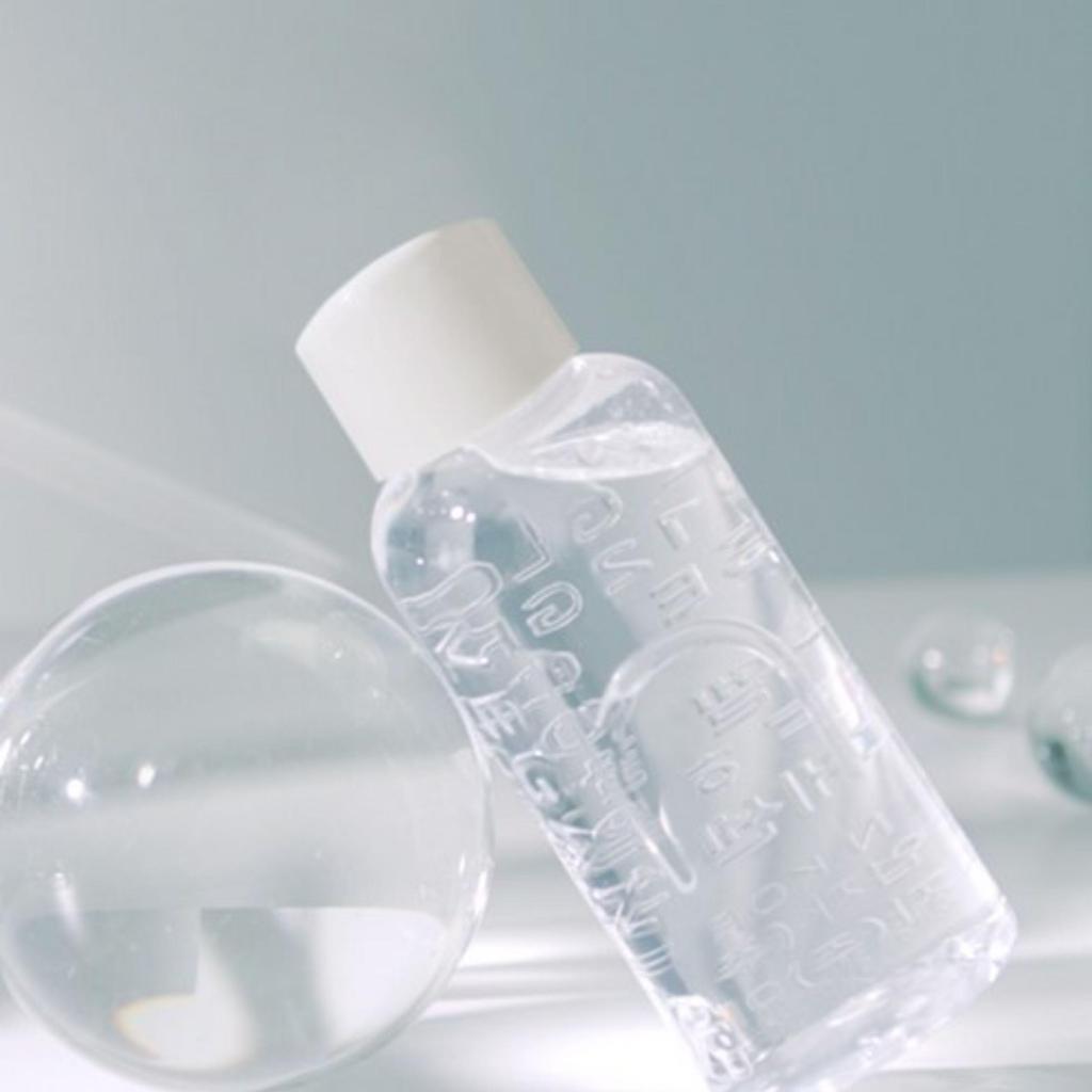 HAMEL Glow 12GF Hyal Essence Toner 200ml