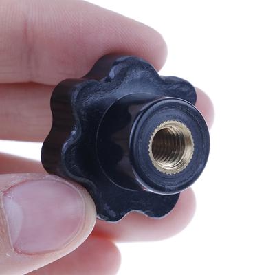 Kunststoff M4/M5/M6/M8 Innengewinde Sieben Sternförmiger Kopf Klemmmuttern Knopf