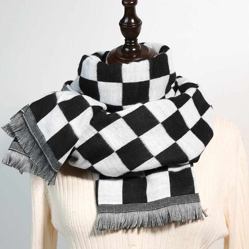 New checkerboard scarf women's multi-color warm fashion checkerboard scarf 2025 new imitation cashmere scarf