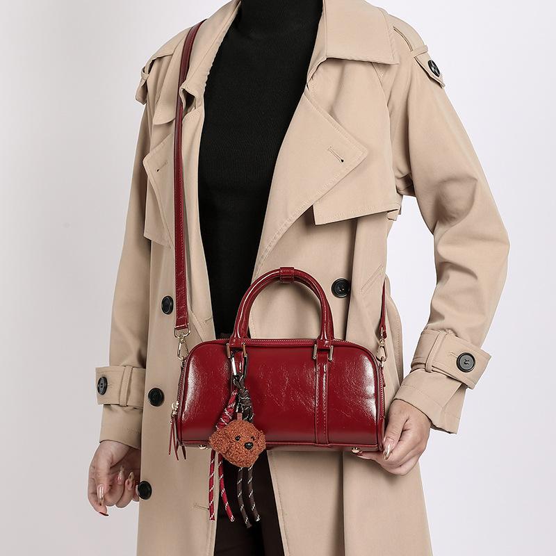 Elegant Vintage Pillow Bag for Women, New Autumn and Winter Versatile Tote Bag, Large-capacity Shoulder and Underarm Bag