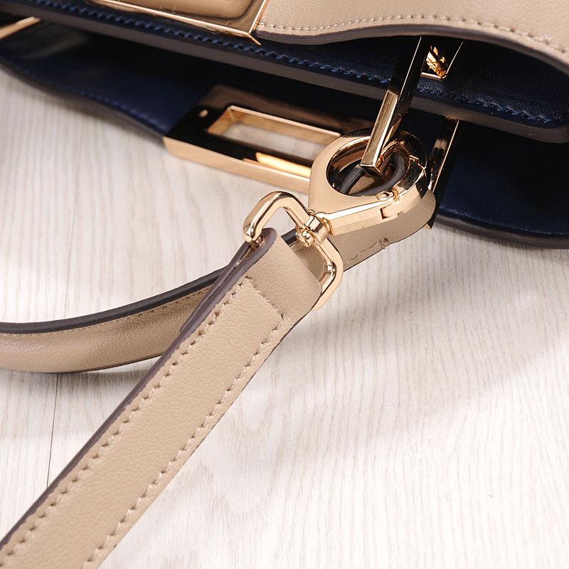 Borsa Reale da Donna in Vera Pelle 2024 con Fibbia Rotante, Design Grande Gatto, Borsa a Mano e a Spalla da Donna Versatile.