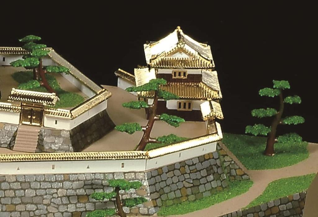 Doyusha Scale Japanese Castle Deluxe Gold Azuchi Castle Plastic Model 1/360 DG-6