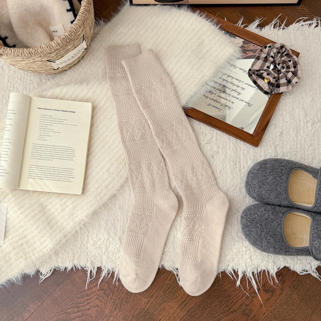 Diamantgitter Dunkles Muster Wadenstrümpfe Warm Schlankmachende Wadenstrümpfe Verdickte Wollstrümpfe Koreanischer Preppy-Stil