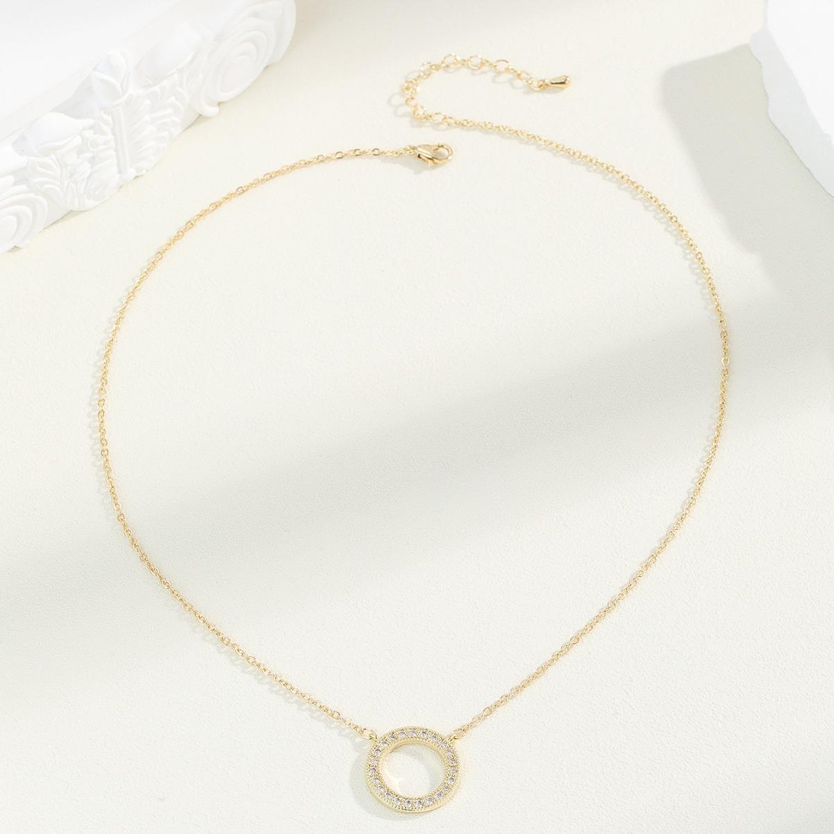 

Simple idyllic copper inlaid zircon collarbone chain female personality full of diamonds long adjustment necklace ins versatile item decoration
