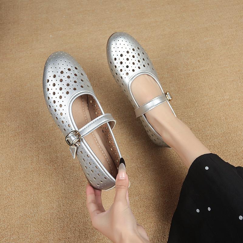 Retro Hollow Ballet Mary Jane Shoes Women's 2025 Spring New Breathable Soft-soled Sandals Flat-soled Comfortable Single Shoes