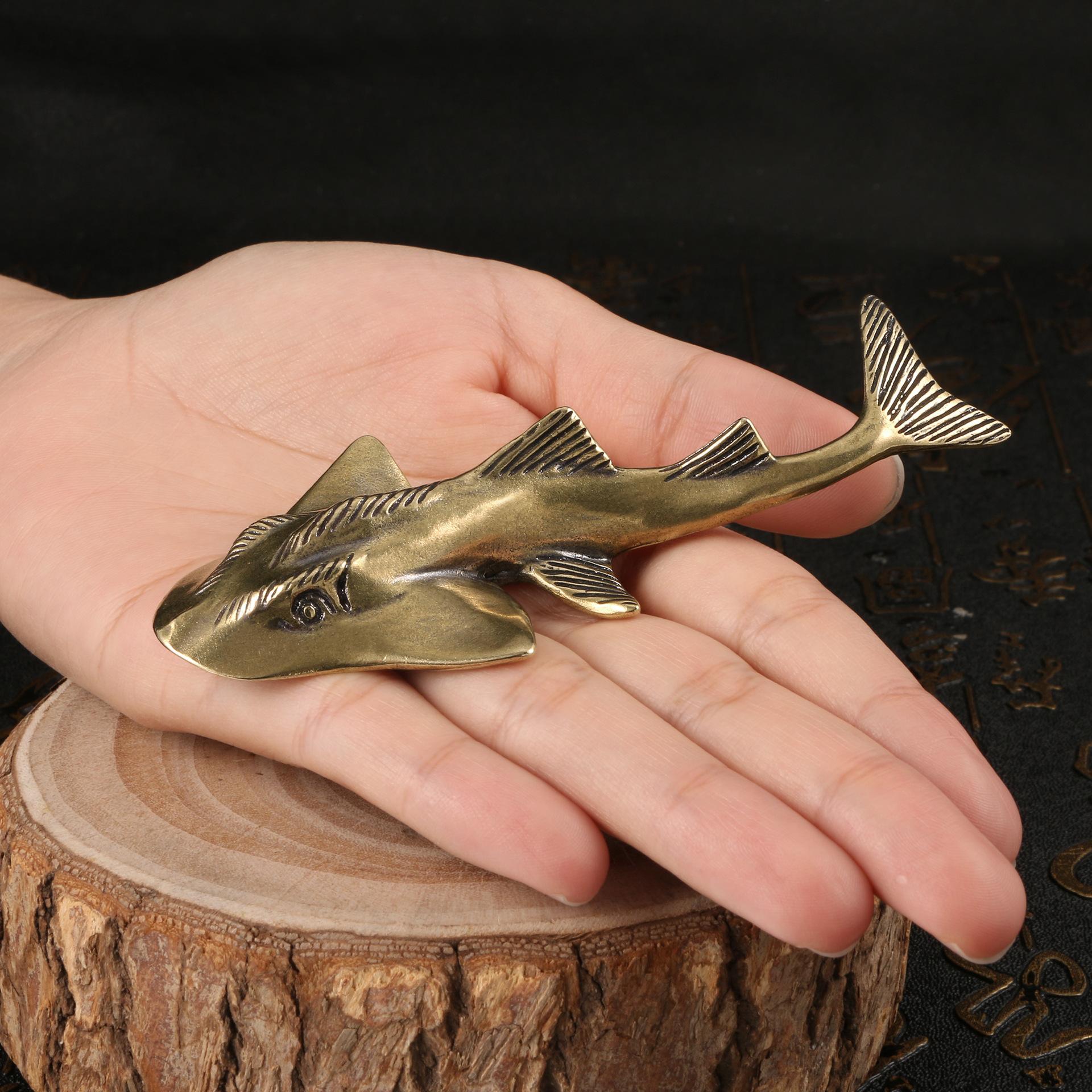 

Латунная Морская Рыба Ротонос Гитаровый Скат Металлическая Фигурка Винтажный Домашний Декор Украшение для Стола Rhina Ancylostoma Материал Цельная Медь
