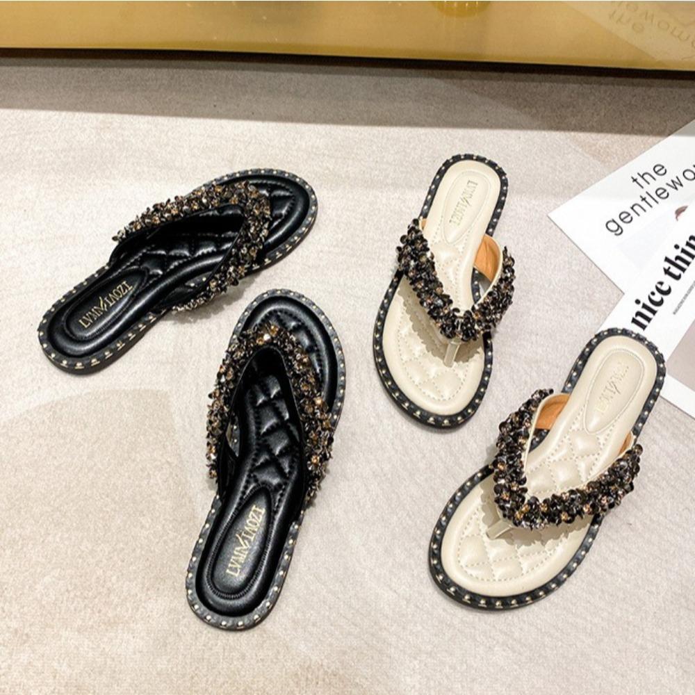 Fashion Flat Bottomed Slippers for Women's 2025 Summer New Water Diamond Clip on Flip Flops for Outdoor Wear Oversized Slippers 41-43