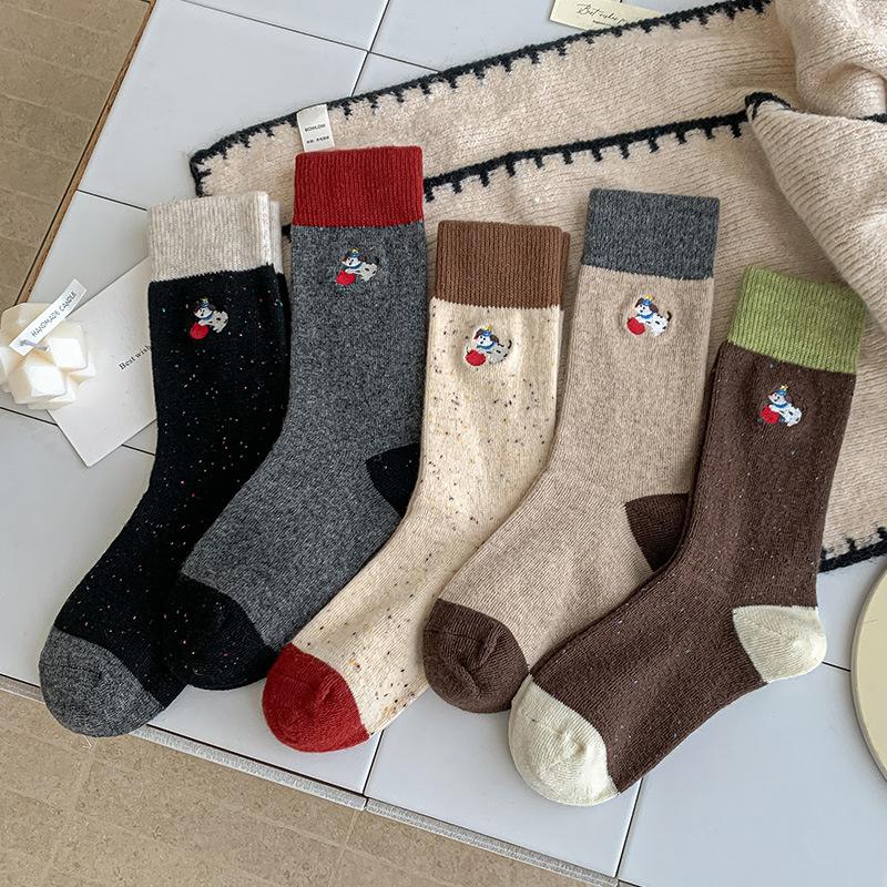 Children's Wool Socks for Autumn and Winter, Thick and Warm Cotton Socks, Cute Apple and Dog Cartoon Embroidered Cashmere Puff Socks