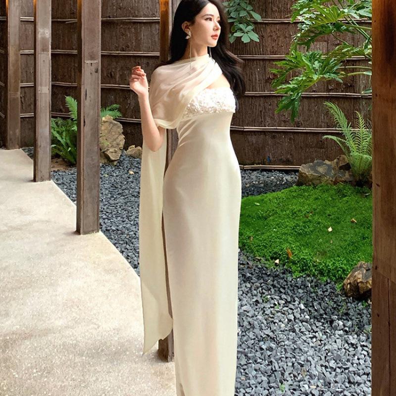 One-word shoulder tube top dress female high-end socialite evening dress heavy industry sequined satin hip-wrapped dress