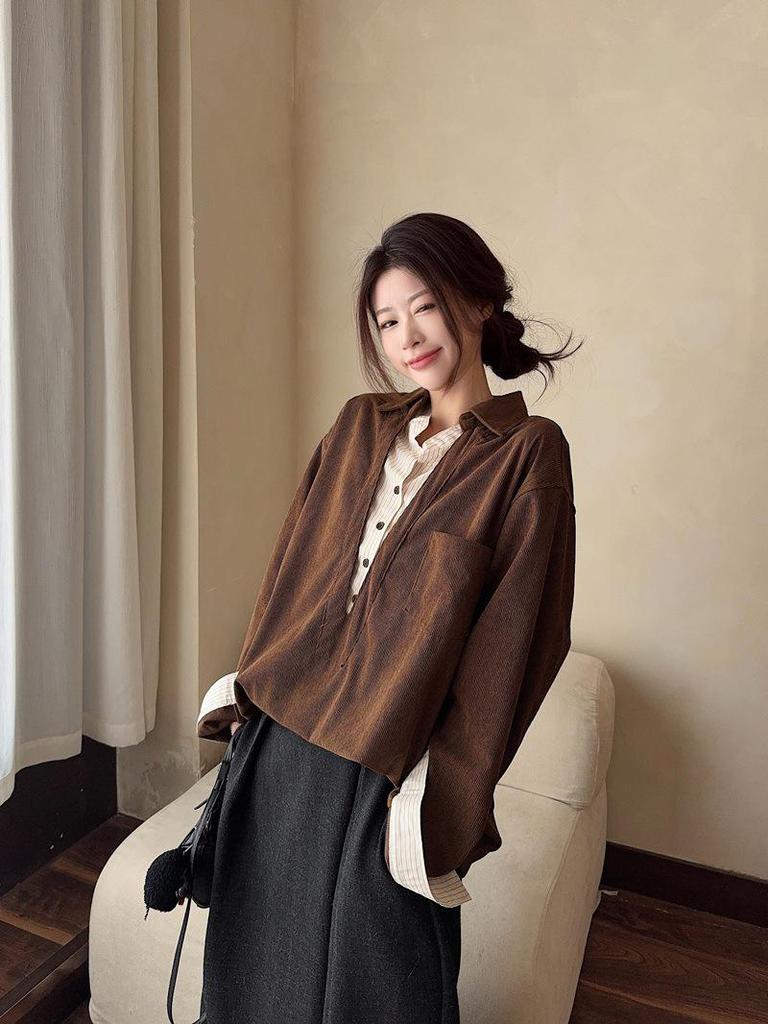 Korean Retro Coffee-Toned Two-Piece Effect Patchwork Shirt - Women's Spring 2026 Long Sleeve Top
