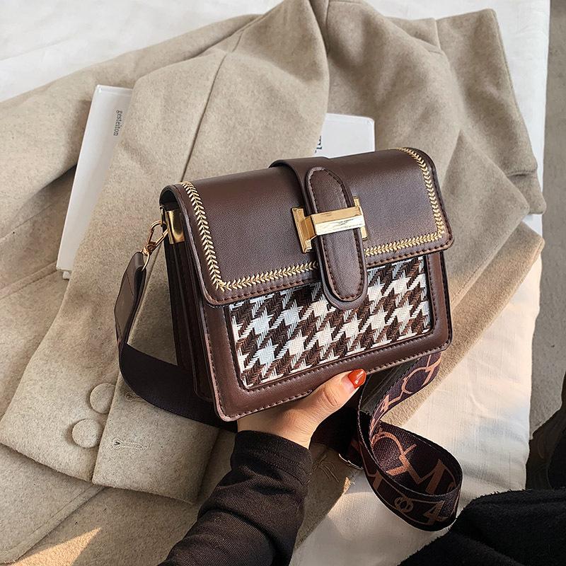 New Women's Bag Fashion Retro Small Square Bag Crossbody Bag One Shoulder Bag Tide
