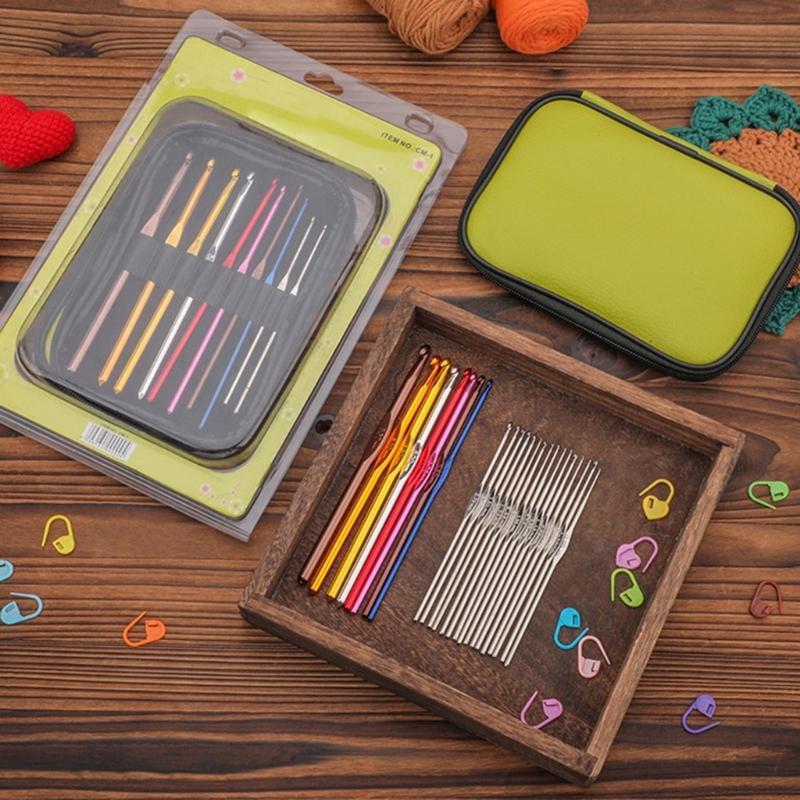 24Pcs Aluminum Crochet Hook Set Aluminum Handle Knitting Needle with Case for Yarn Craft Knitting Project 0.5mm-6.5mm