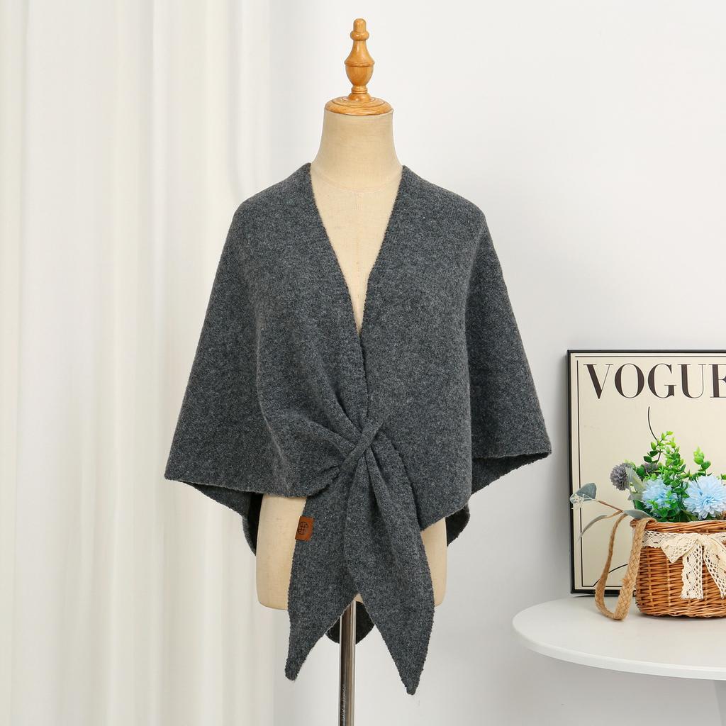 Lazy Travel Strolling Streets Triangular Scarf Women Autumn Winter Neck Protection Warm Air-conditioned Room Solid Color Shawl Outdoor Wear