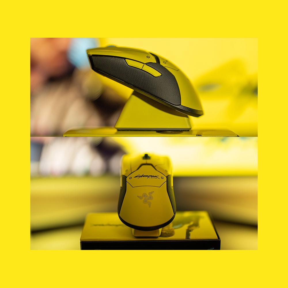 Compre Razer Viper Ultimate Cyberpunk 2077 Edition Mouse com