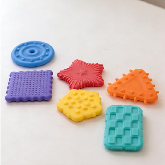 Silicone Sensory Stone Fidget Toy Portable Travel Anxiety Stress Relief Square Rectangle Triangle Round Star Textured Worry Stone Toy