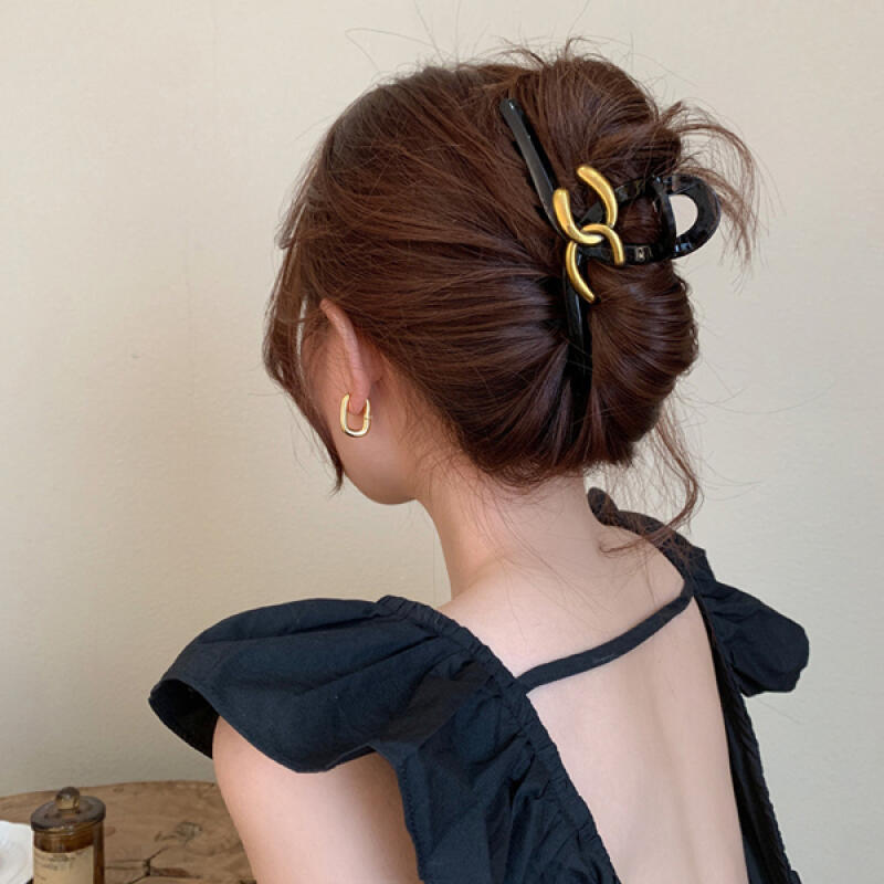 Granite Antique Gold Bold Pendant Point Hair Clip black