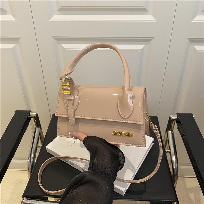 

Классическая универсальная нишевая сумка женская новая темпераментная одноплечевая портативная сумка-мессенджер высококлассная маленькая квадратная сумка хаки