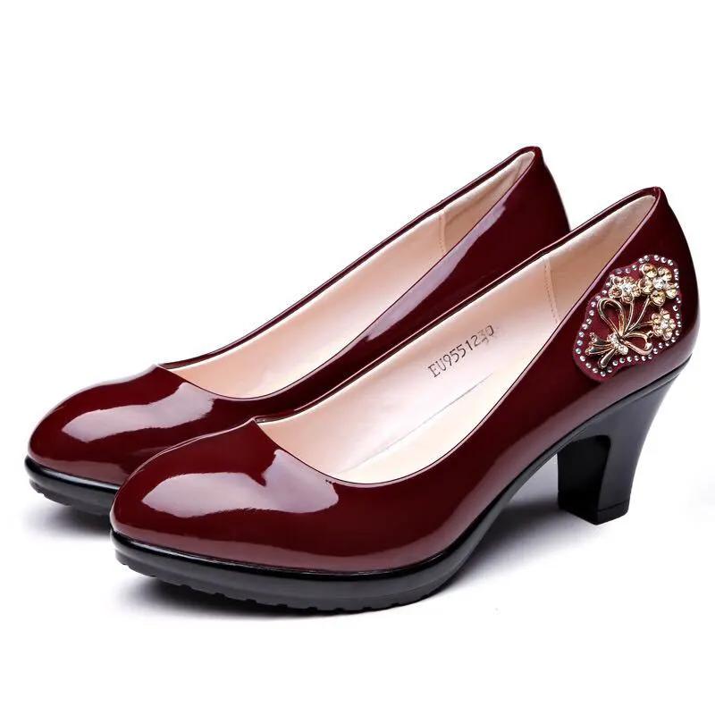 

WTEMPO Spring Summer Mid-heeled Women s Faux Leather Shoes with Round Toe Short Heel Black Work Shoes Patent Leather Soft Sole Plus Size Single Shoes 41 червоний
