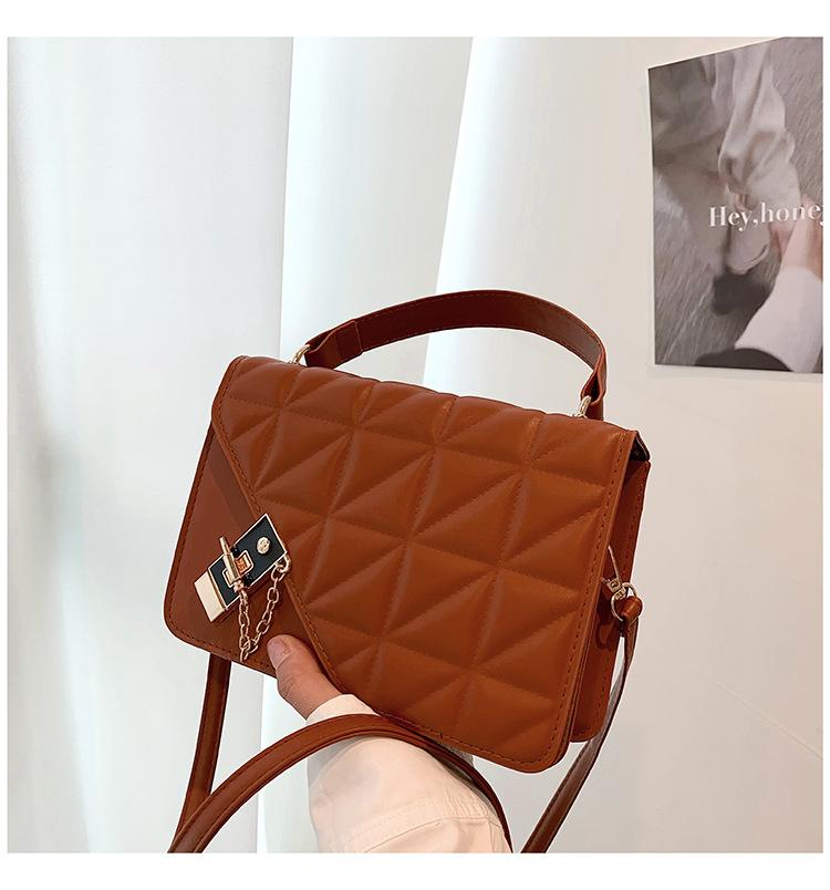 

Bag women s 2024 new trendy fashion bag ins rhombus embroidery thread popular women s shoulder messenger bag chain bag темно-коричневого кольору