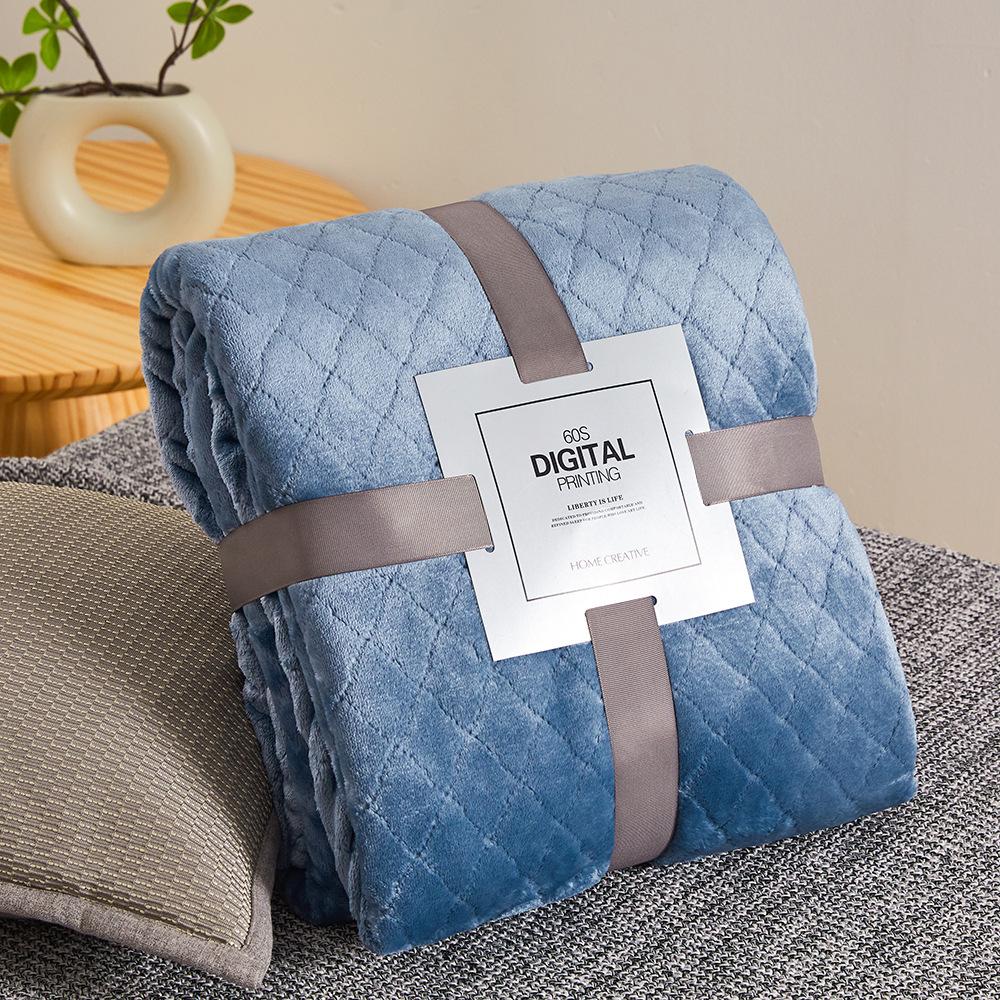 Thickened Diamond-Patterned Luxury Coral Fleece Flannel Blanket—Perfect for Air Conditioning