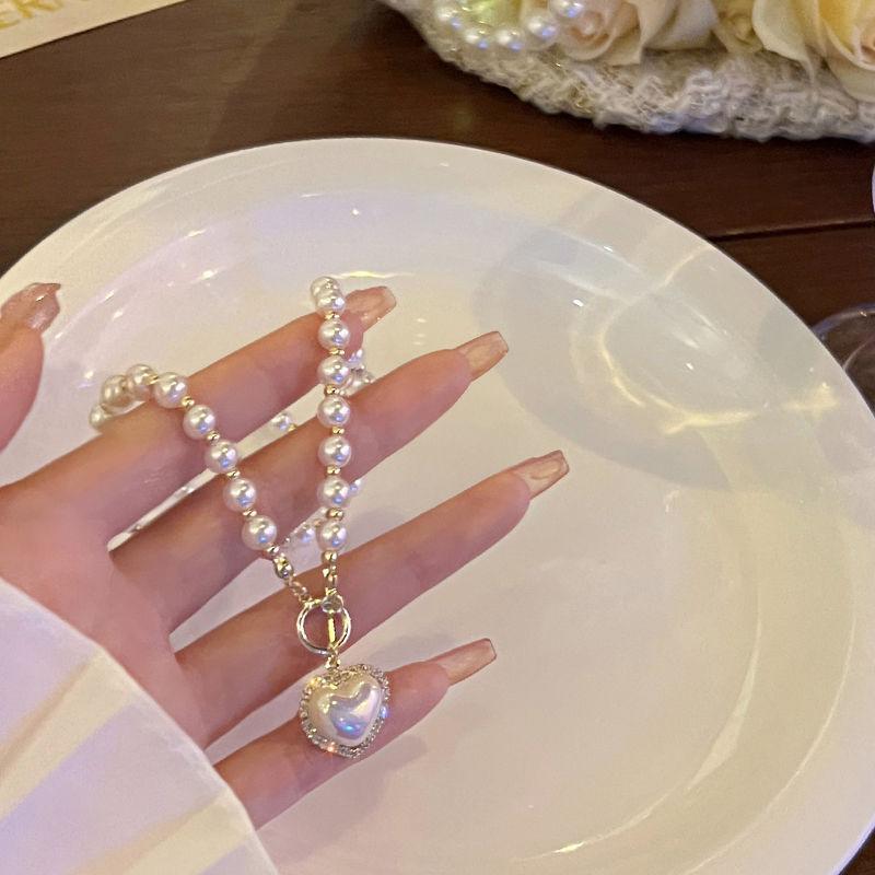Pearl necklace women' light luxu love new trendy niche deign ene clavicle cha high ene temperament neck cha